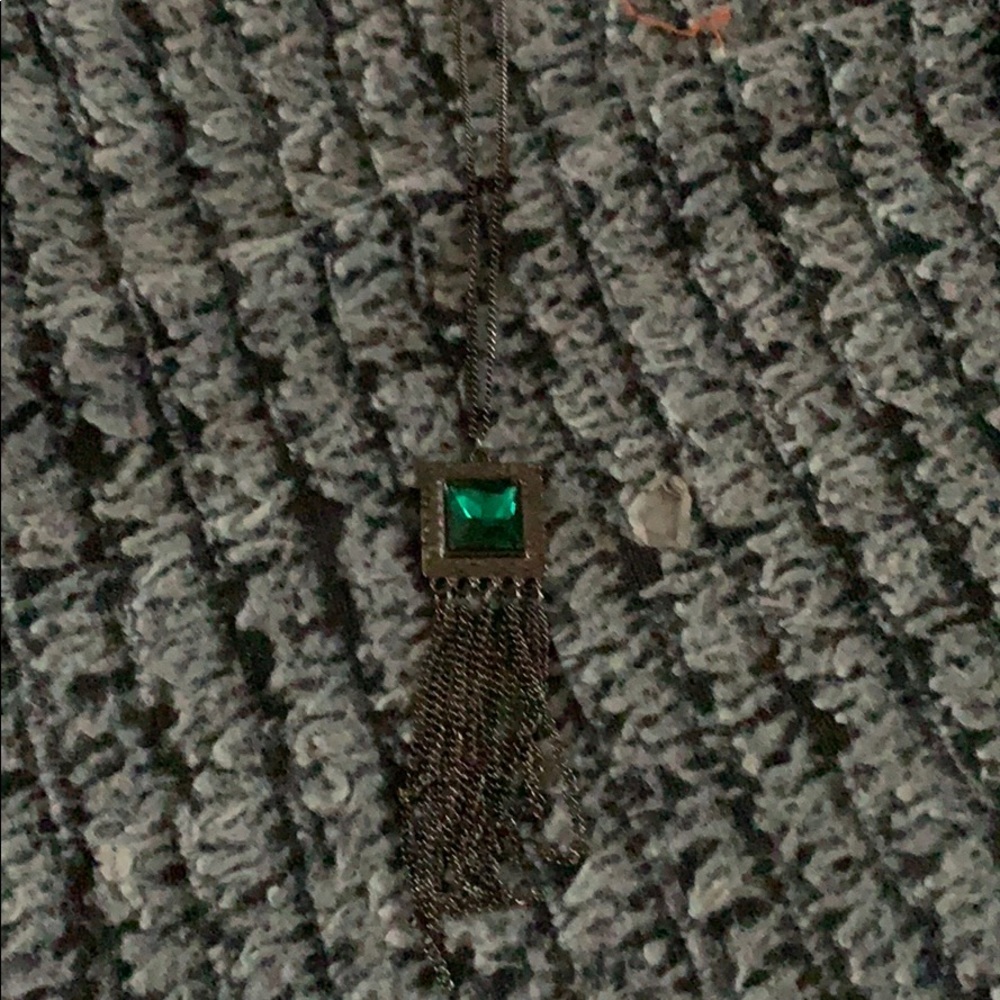 Neclace and earrings